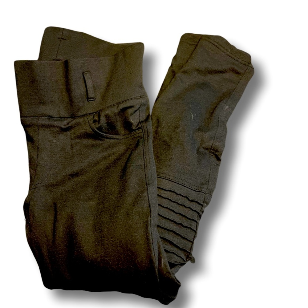 NWT Gogo Gear High waisted Kevlar leggings.  Size 12